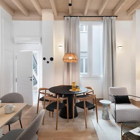 Magno Almansa Apartamento *