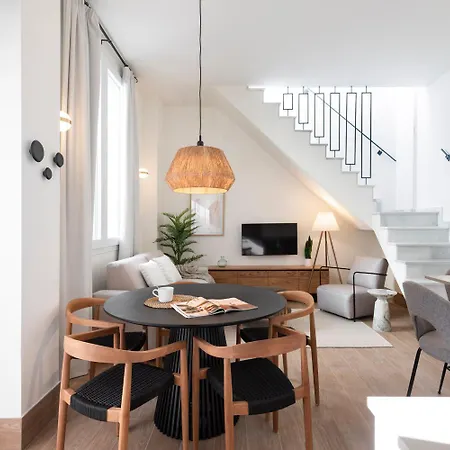 Magno Almansa Apartamento Sevilla
