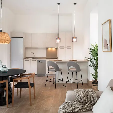 Magno Almansa Apartamento Sevilla