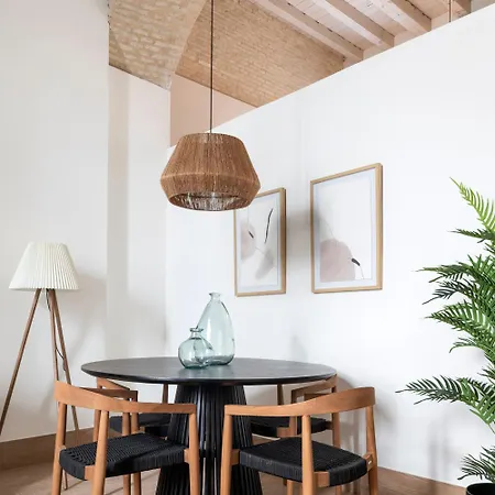 Magno Almansa Apartamento Sevilla