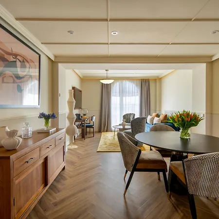 Hotel Ayre 5*