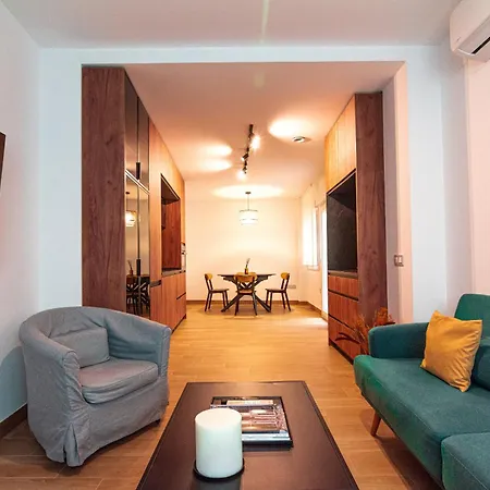 Apartment Edomus Castilla 120 *
