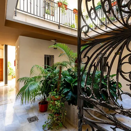 Apartment Don Fadrique Parlamento By Thegoodtourist Seville