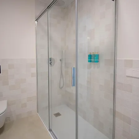 Betis Suites-la Campana Apartment *