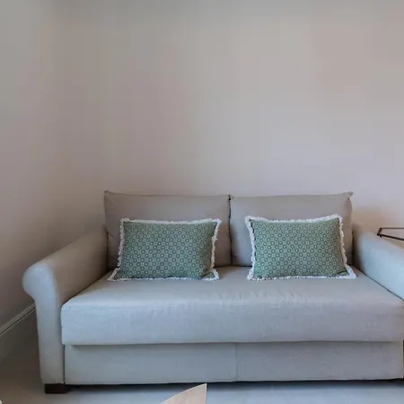 Betis Suites-la Campana Apartment *