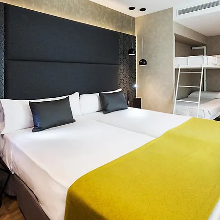 Catalonia Giralda Hotel