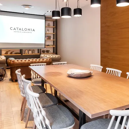 Catalonia Giralda 4*