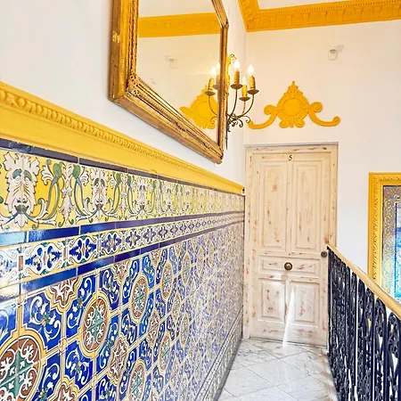 Palace-house Hercules Homestay