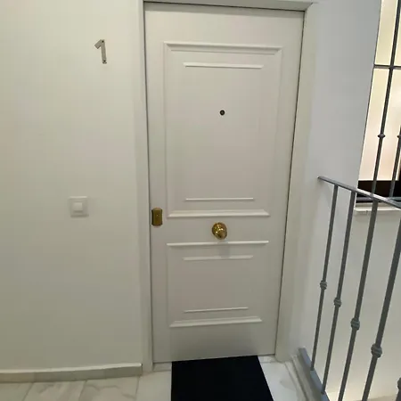 Aym Places Maestranza Apartment