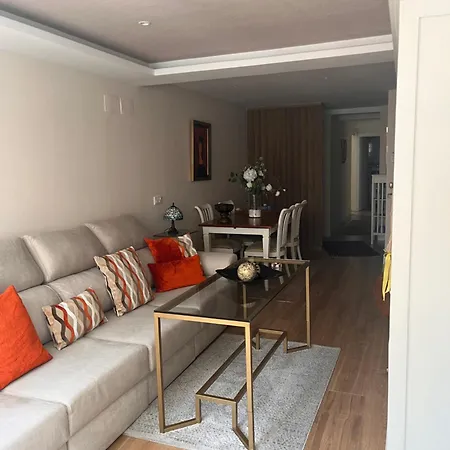 Homestay Orilla De Triana
