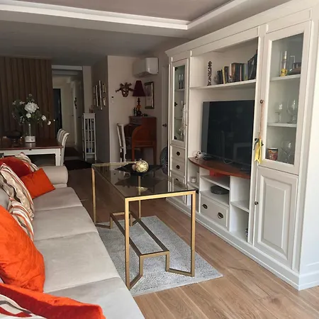 Homestay Orilla De Triana *