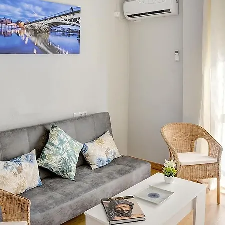 Familiar Pureza Apartment