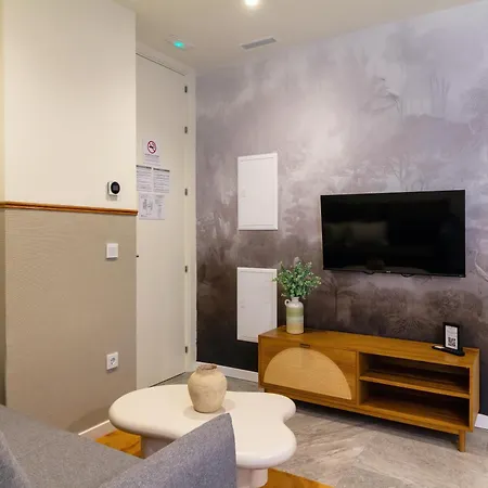 Feelathome O'donnell Apartment