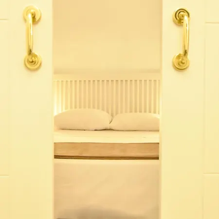 New! Boutique | Only Adults Apartment Seville