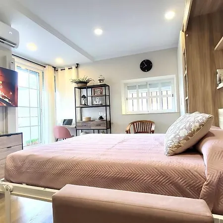 Apartment New! Cozy For Couples With Private Patio *