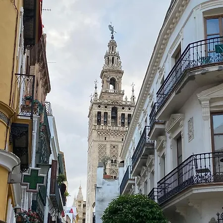Centro Histórico Cerca Estación Ave