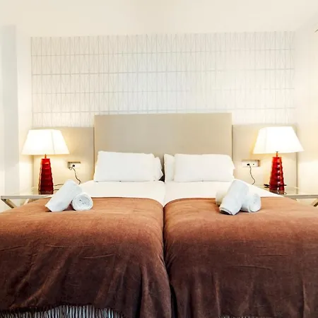 Minty 3bd - Triana Apartment *