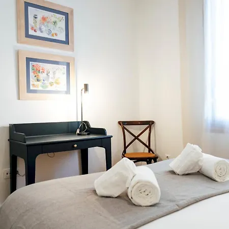 Minty 3bd - Triana Apartment