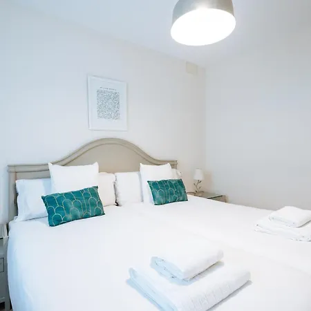 Sierpes 54, By Homing U Apartamento *