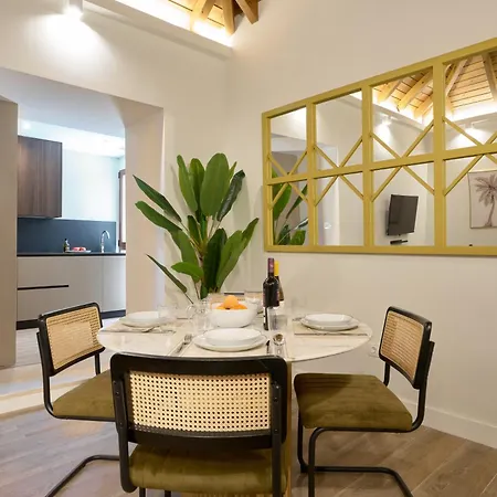 Casa Pizarro, By Homing U Aparthotel Seville