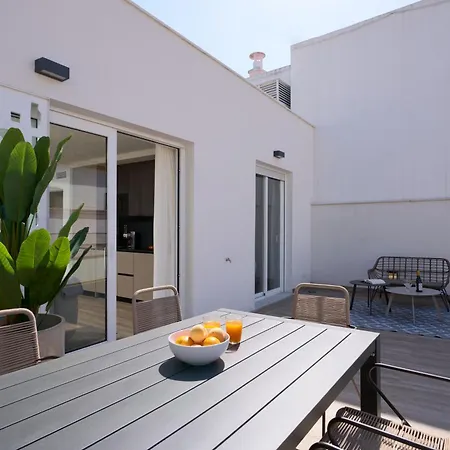 Casa Pizarro, By Homing U Seville