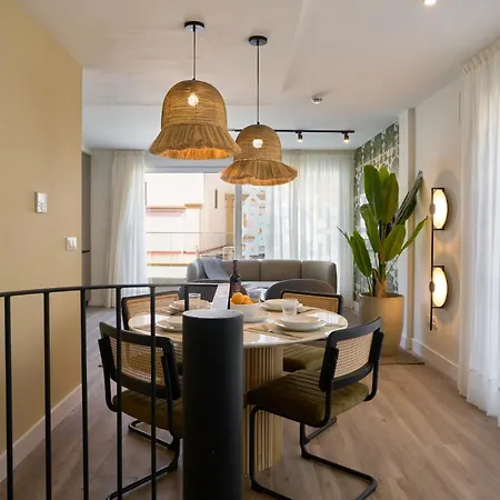 Aparthotel Casa Pizarro, By Homing U Seville