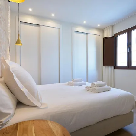 Casa Pizarro, By Homing U * Seville