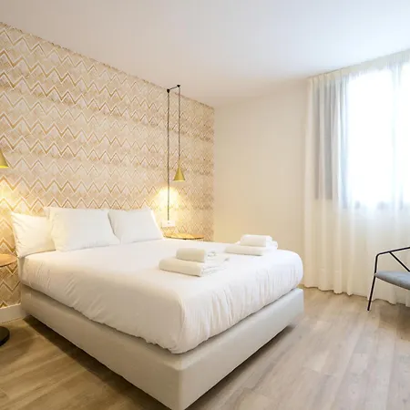 Aparthotel Casa Pizarro, By Homing U Seville