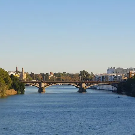 Ribera De Triana