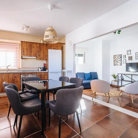 Appartamento Homeyseville-lovely Duplex At Santa Cruz 10 Pax, Parking Optional