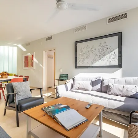 Tentudia Charming With Private Roof-top Or Patio In San Bernardo By Ocityzen * סביליה