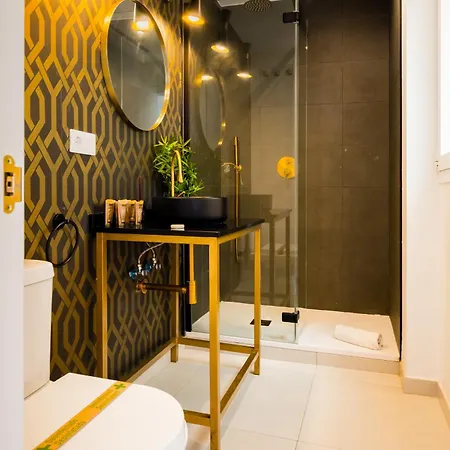 Reformed And Comfy- 2bd 2bth- Arenal Seville