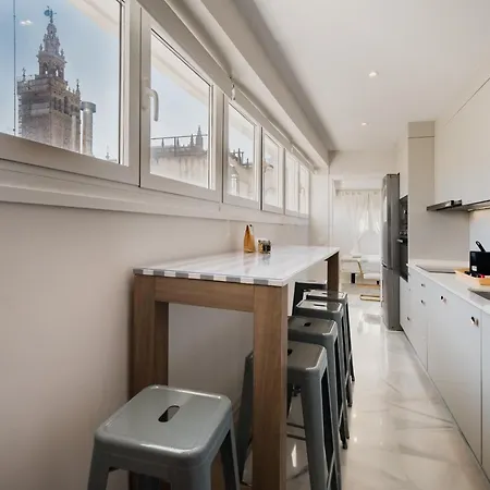 Apartment Reformed And Comfy- 2bd 2bth- Arenal Seville