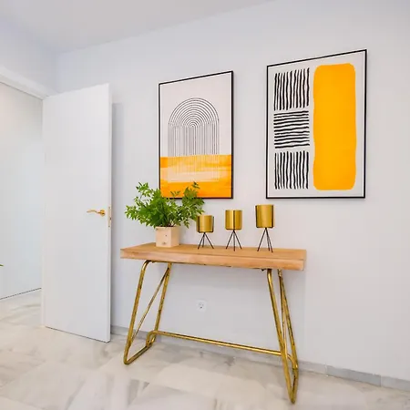 Reformed And Comfy- 2bd 2bth- Arenal Seville
