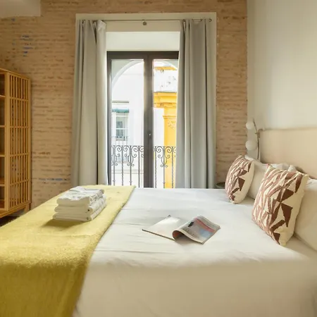 Duplex Con Terraza Privada Y Vistas A La Catedral Sevilla