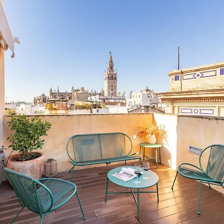 Duplex Con Terraza Privada Y Vistas A La Catedral * Sevilla