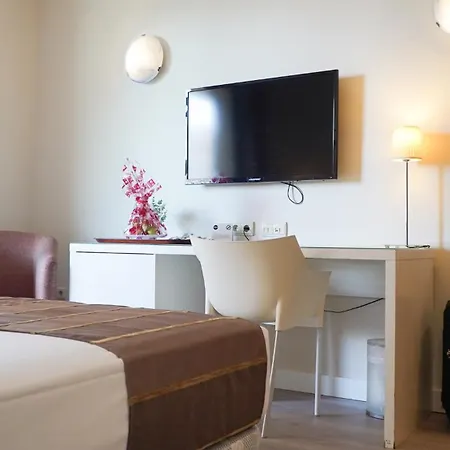 Vértice 4*