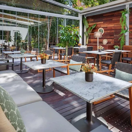 Hotel Melia Lebreros 4*