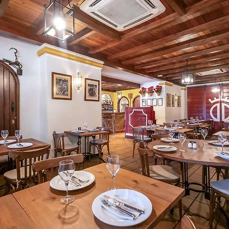 Melia Lebreros Seville