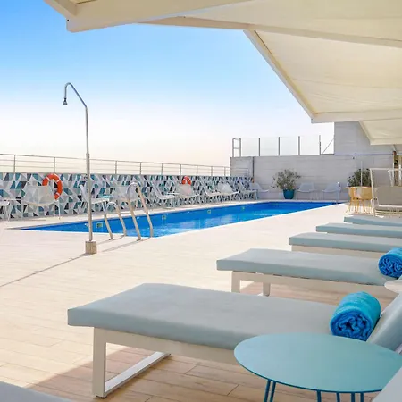 Novotel Hotel 4*