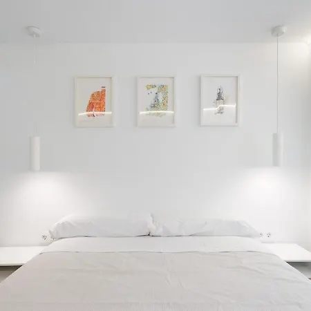 Buhaira Suites, Free Parking And Subway Apartment Seville