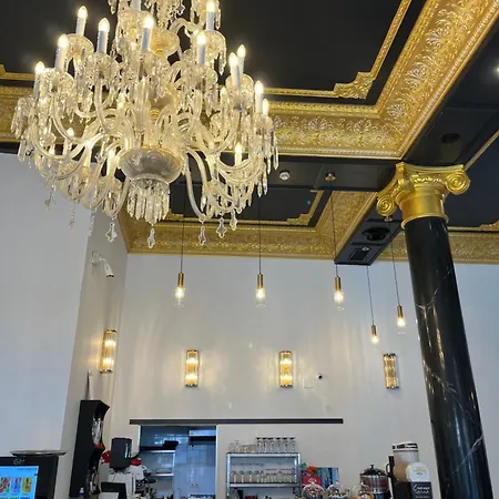 酒店 塞维利亚阿德里亚诺精品酒店 3*