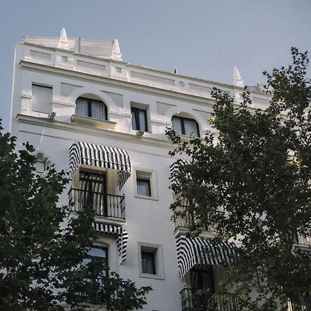 Hotel Petit Palace Puerta De Triana