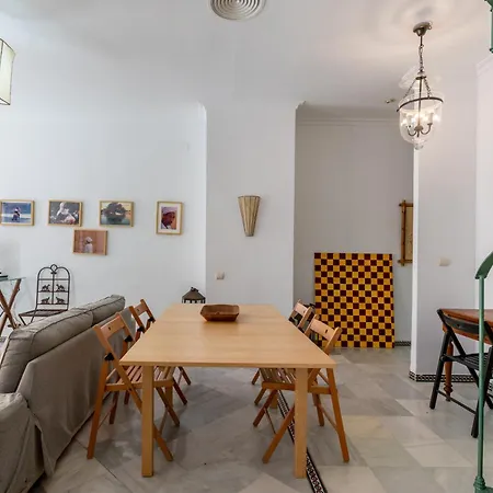 Апартаменты Cathedral Penthouse- Big Private Terrace- Parking *