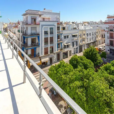 Genteel San Vicente