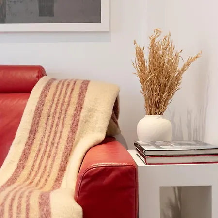 U-nique Eslava Apartman *