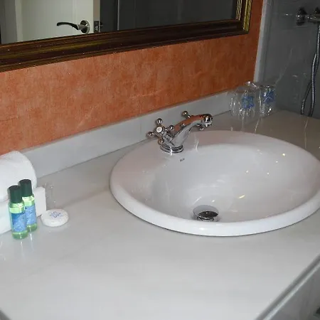 Hotel Sercotel Las Casas De Los Mercaderes 3*