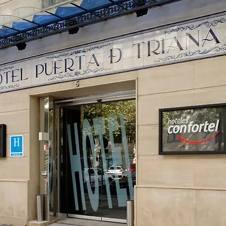 Petit Palace Puerta De Triana Siviglia