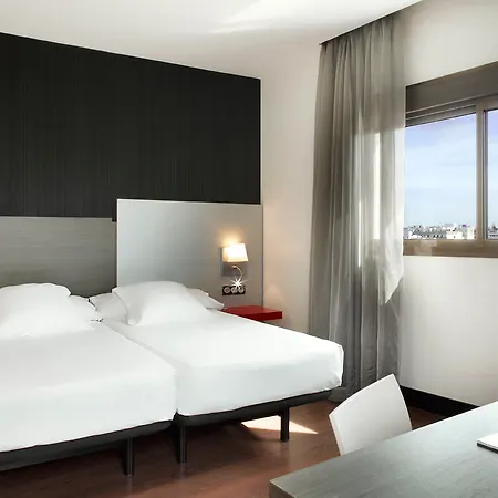Hotel Petit Palace Puerta De Triana
