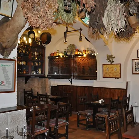 Casual Don Juan Tenorio Hotel Sevilla